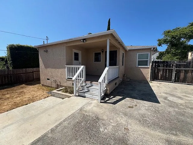 7085 Mohawk St #A — Photo 25