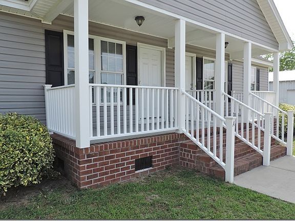 2nd image of 6313A Railroad St