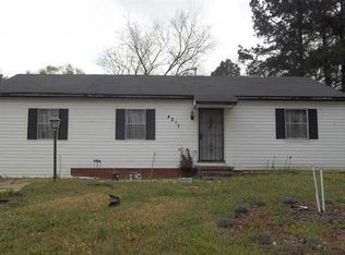 4217 Larchmont St, Jackson, MS 39209