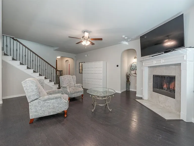 717 Seabourne Dr — Photo 22