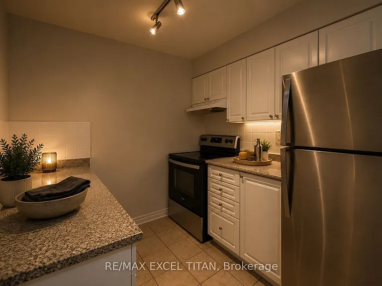 1401 Dupont St #128 — Photo 6