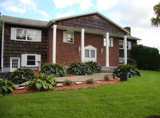 6659 Colton Rd, La Fayette, NY 13084