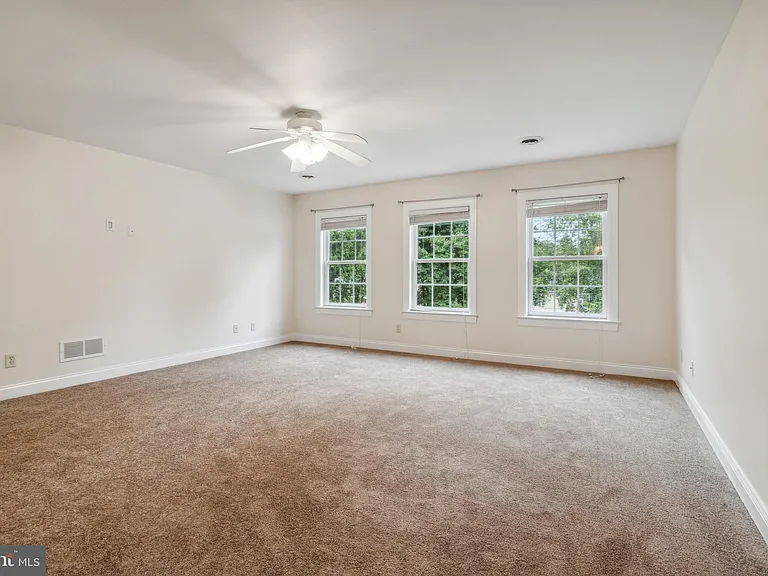 9818 Lyons Mill Rd — Photo 28