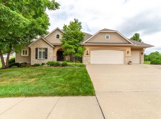 3407 Ridgeview Dr, Columbia, MO 65203