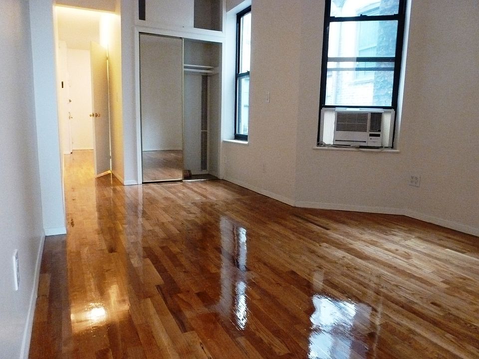 1st image of 139 2nd Ave APT 20