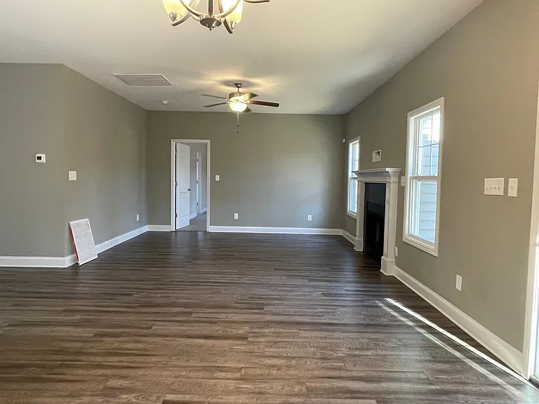 2764 Rivercliff Rd — Photo 16