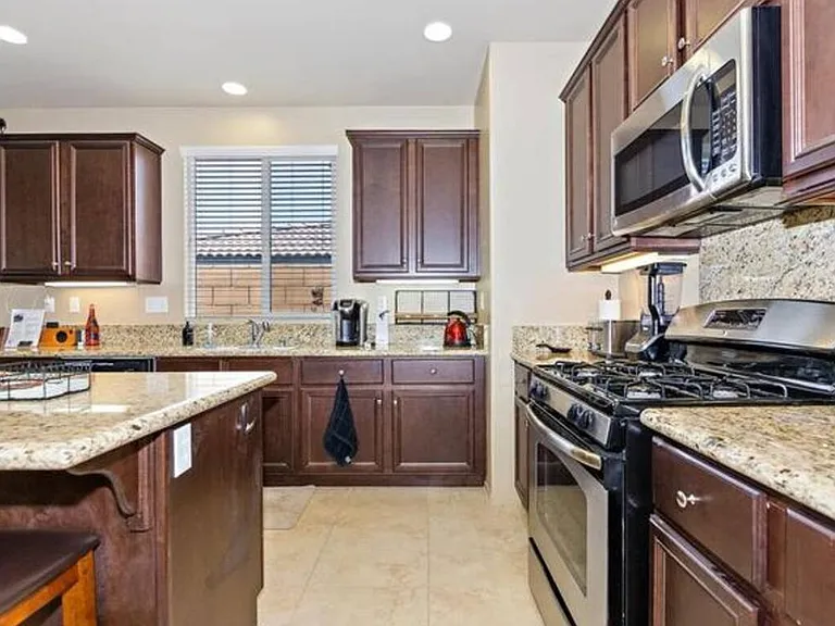 84235 Tramonto Way — Photo 7