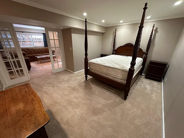 Basement - Office/Guest Room