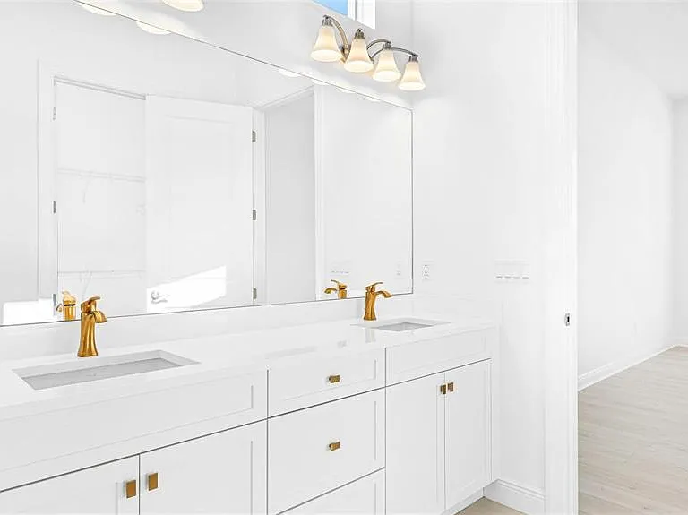 4954 Rivo Alto Cir — Photo 14