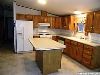 3rd image of 33078 Cherry Ln