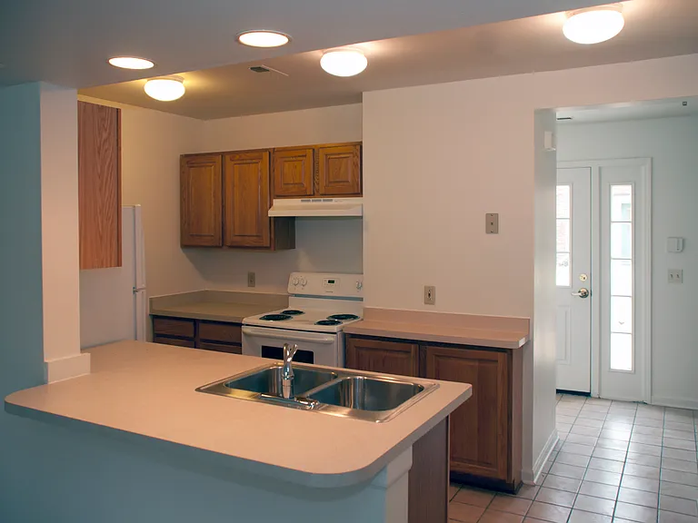 32 Lilac Dr — Photo 7