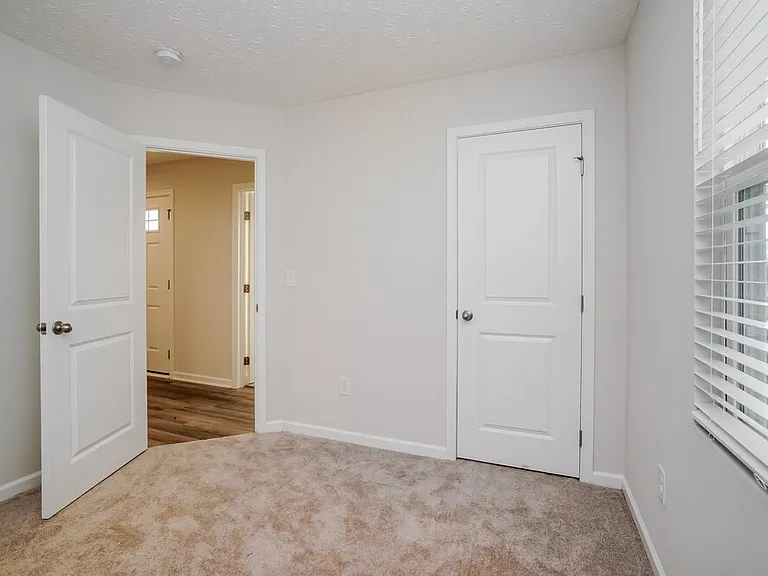 1971 Lake Crest Dr — Photo 14