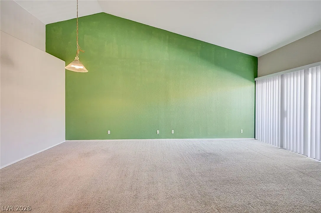 1 bed, 1.0 bath, 841 sqft, $1,225 — Photo 3