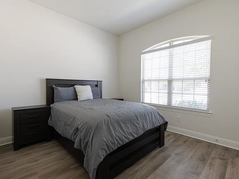 3901 Shadewell St — Photo 26