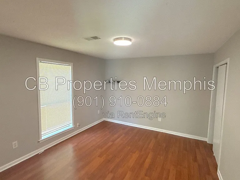 3136 Sycamore View Rd — Photo 6