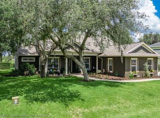 3870 Enchanted Oaks Ln, Sebring, FL 33875