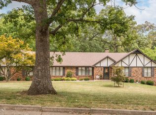401 Windridge Ct, Jefferson City, MO 65109