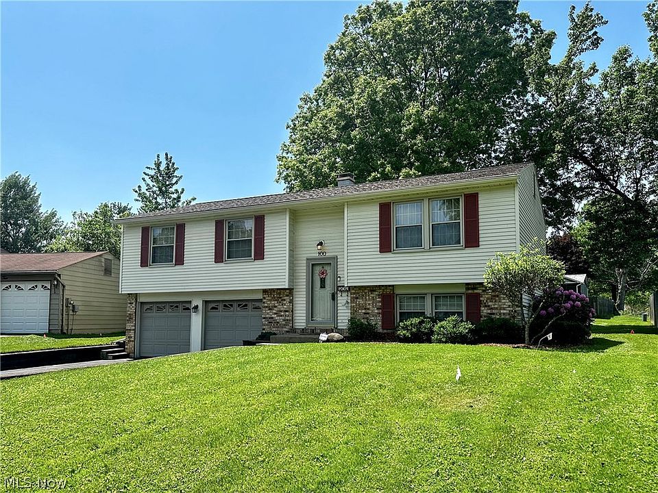 1st image of 100 Blossom Ln