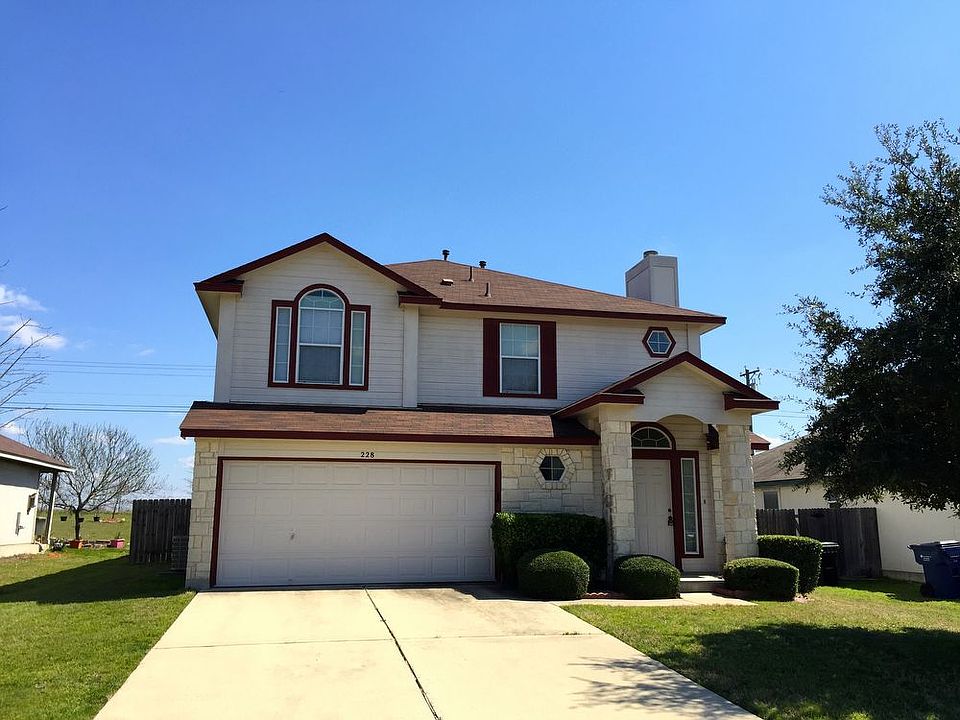 1st image of 228 Dana Dr