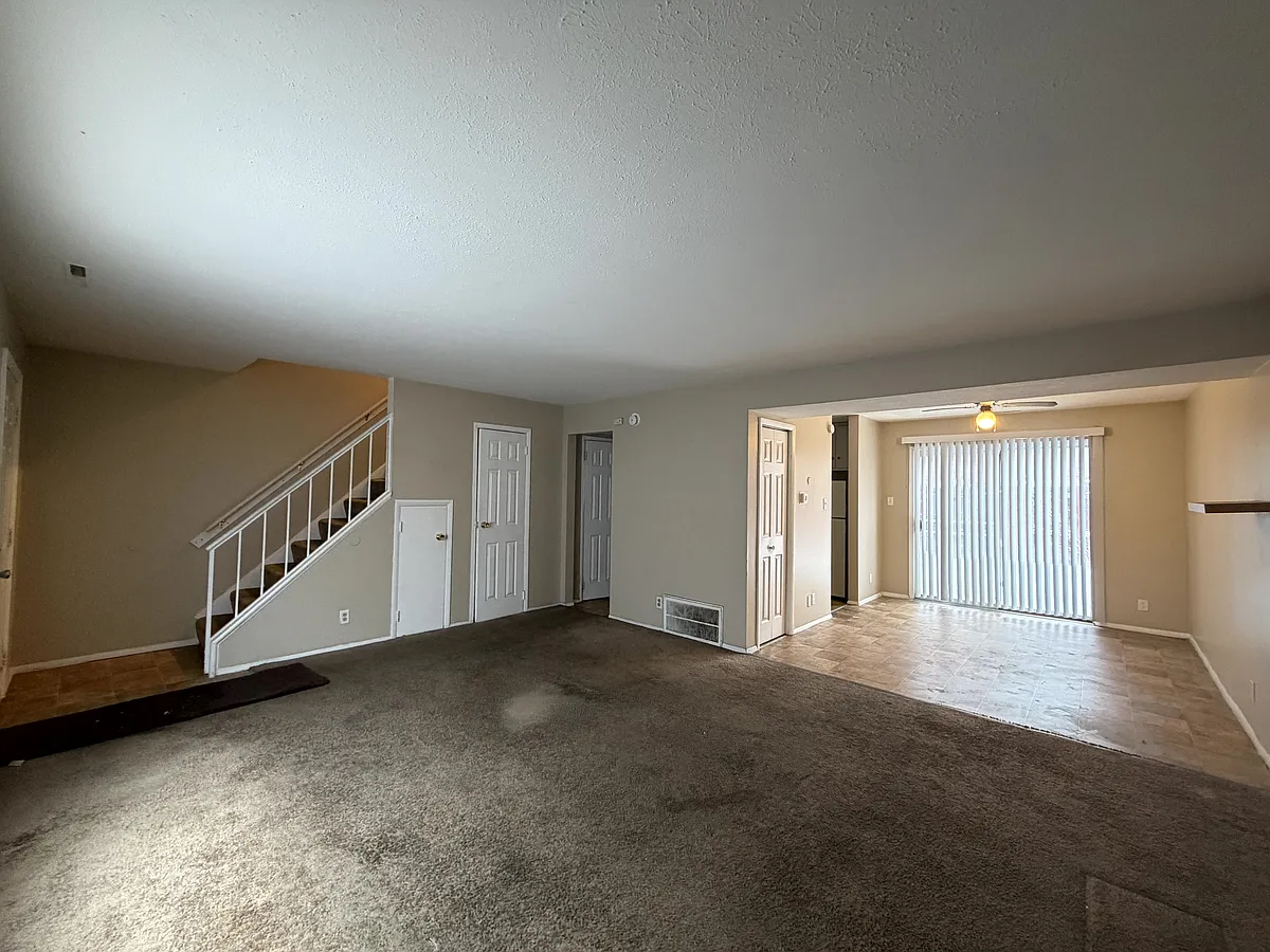 Building Photo - 2808 Hickory Rd #2808