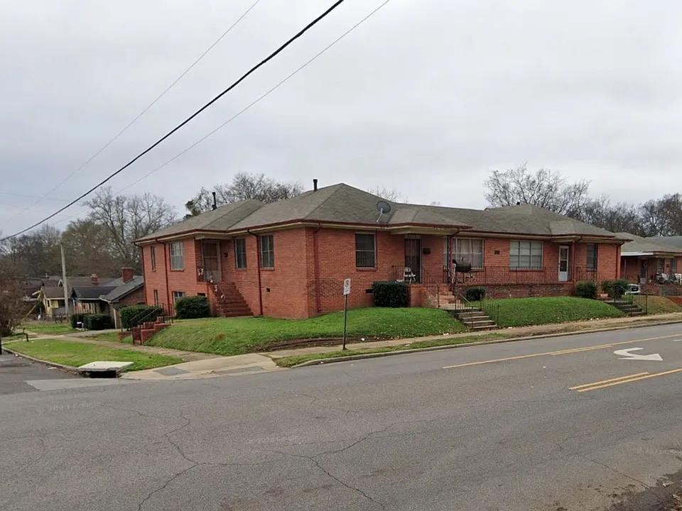 701-710 8th Ct W
