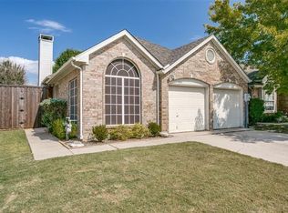 941 Winterstone Dr, Lewisville, TX 75067