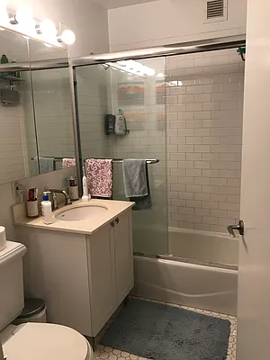 Rented by Oxford Property Group | media 16