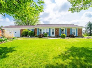 8920 S Merry Estates Dr, Silver Lake, IN 46982