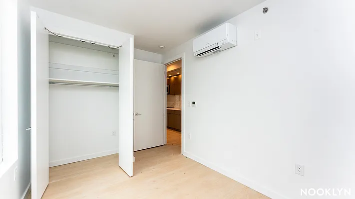 Rented by Nooklyn NYC LLC | media 108