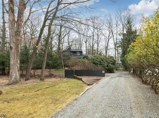 687 Rifle Camp Rd, Woodland Park, NJ 07424