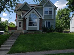 1104 N Davis Rd, Independence, MO 64056