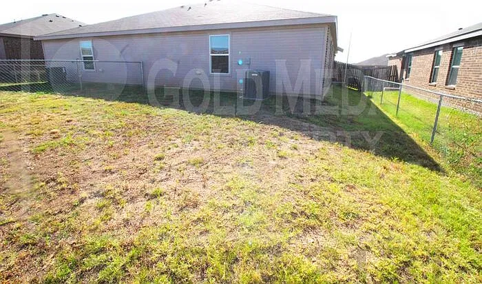 907 Lasso Dr #A — Photo 33