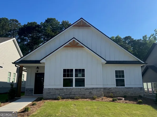 349 Creek Wood Park Dr, Ball Ground, GA 30107