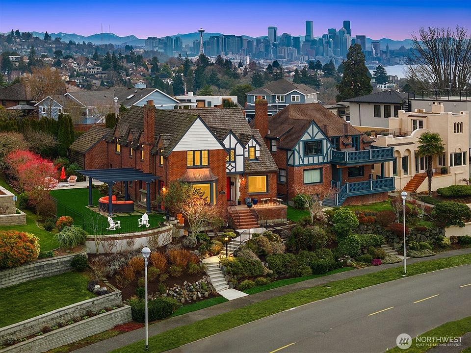 1st image of 2256 W Viewmont Way W