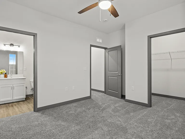Ashgrove Farms Townhomes — Photo 19
