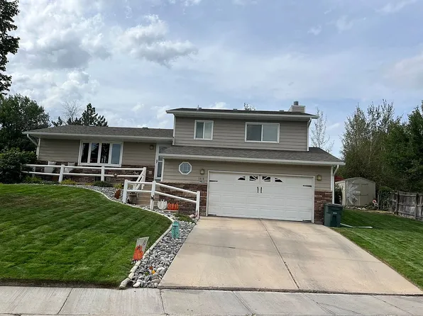 1016 Vanscoy Dr, Gillette, WY 82718