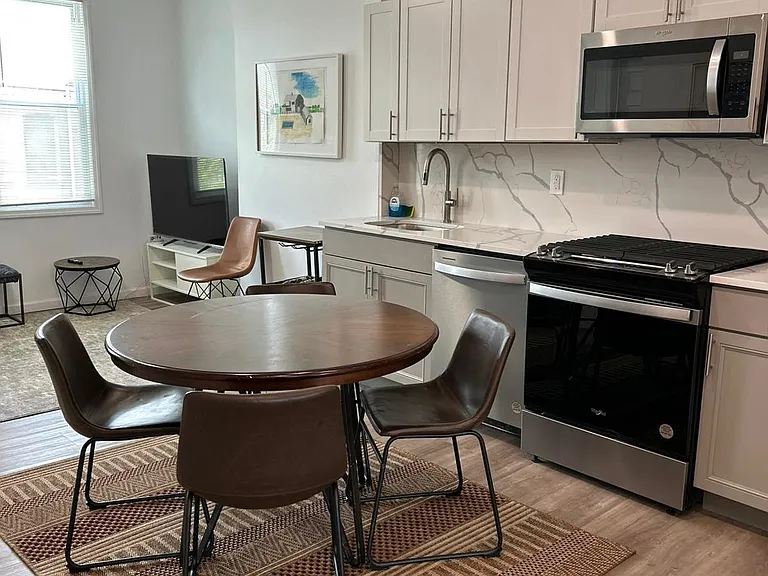 82 Madison Ave #2 — Photo 5