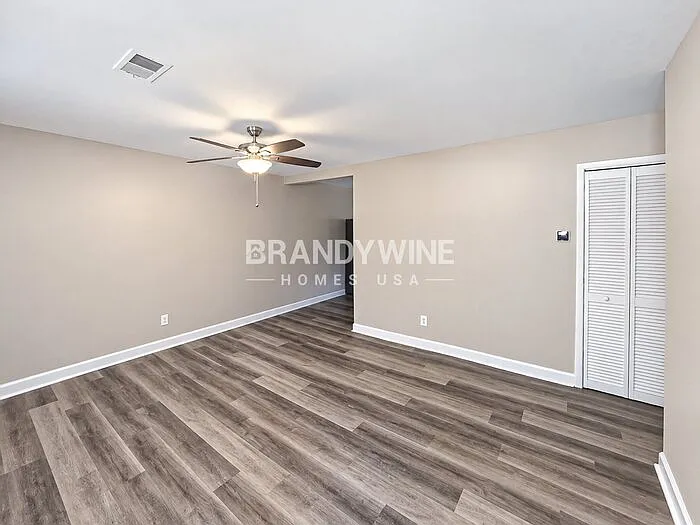 3 bed, 2.0 bath, 1040 sqft, $1,650 — Photo 4