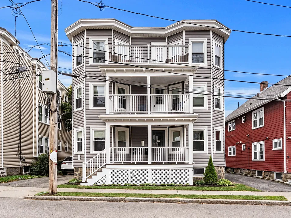 23 Verdun St #2