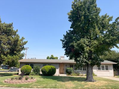 2530 17th Ave, Kingsburg, CA, 93631