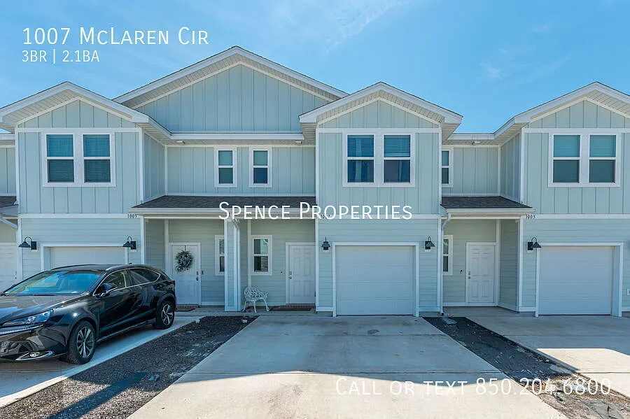 1007 McLaren Cir