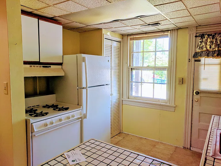 3312 Ellwood Ave.* — Photo 22