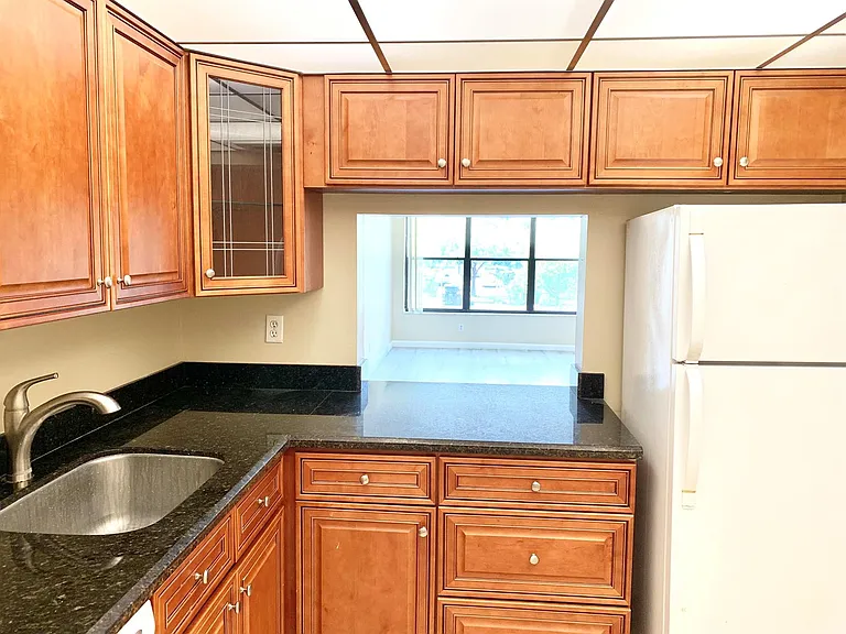 2312 S Cypress Bend Dr #209 — Photo 3