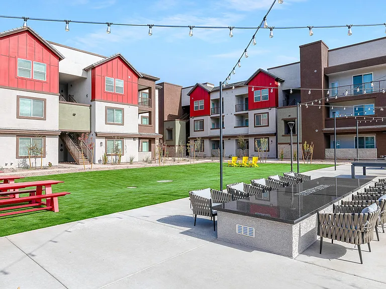 Weylyn Luxury Apartments — Photo 65