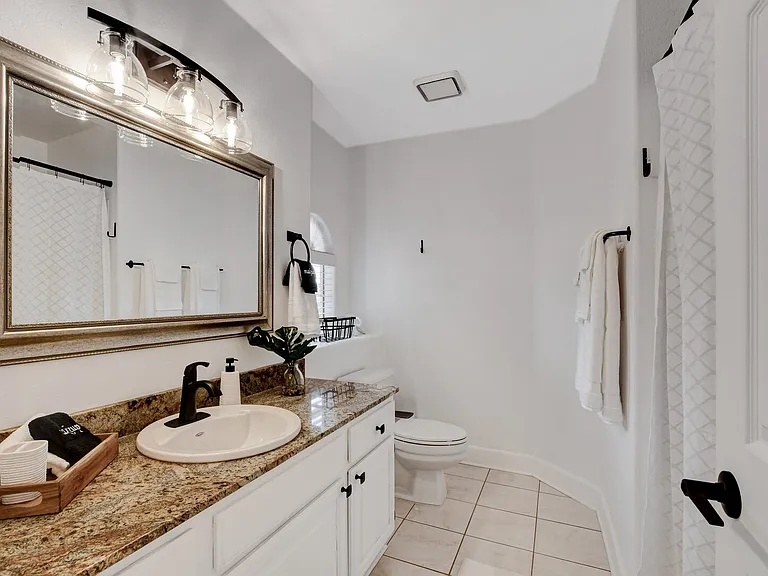 Inwood Dr — Photo 26