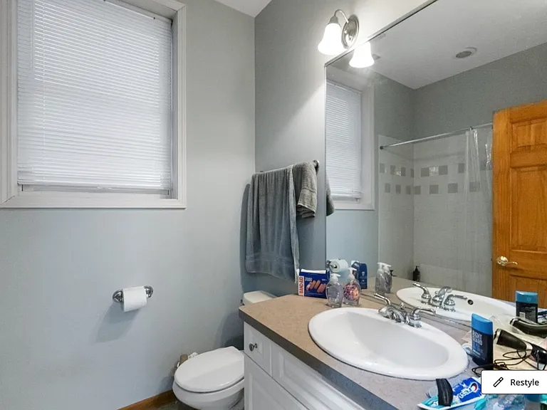 2338 N Greenview Ave #1 — Photo 16