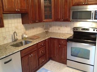 6117 Pond Lily Ct, Burke, VA 22015