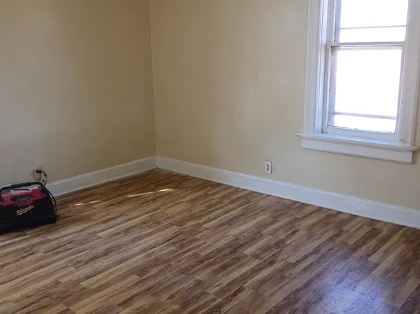 2043 N Holton St #3, Milwaukee, WI 53212