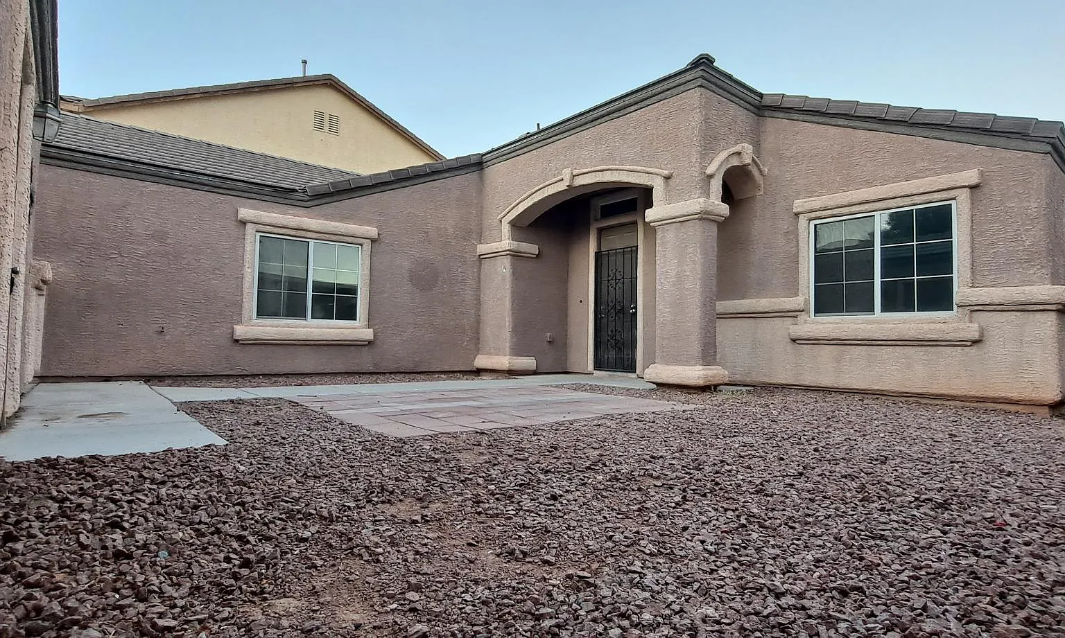 4 bed, 1928 sqft, $2,650 — Photo 4