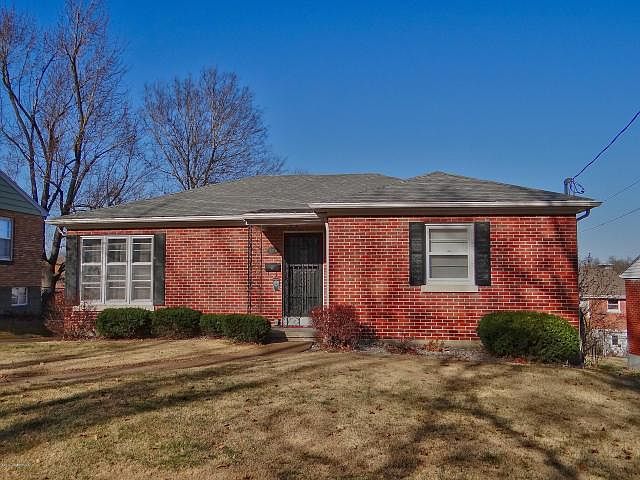 1st image of 2216 Oakview Dr